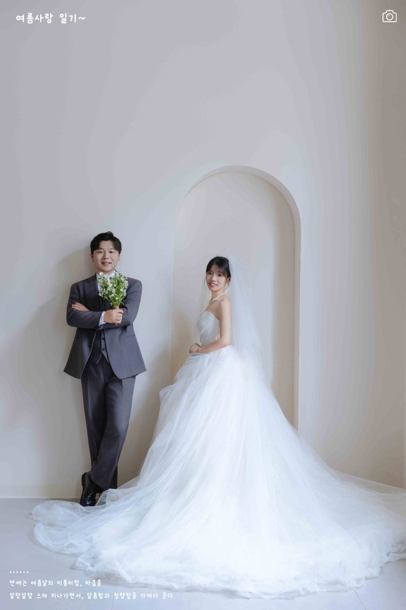 爱情电影。靳先生欧阳女士电影纪实婚纱照、电影纪实、正林、眼睛就是测光仪，任何场地都能发挥成MVP、婚纱照