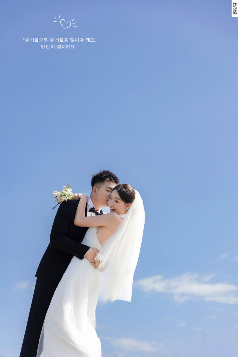 新鲜出炉:)牛先生李女士氛围森系婚纱照、氛围森系  氛围森系、毛磊、谁说拍照不能freestyle，创作灵感像吃了炫迈停不下来、婚纱照