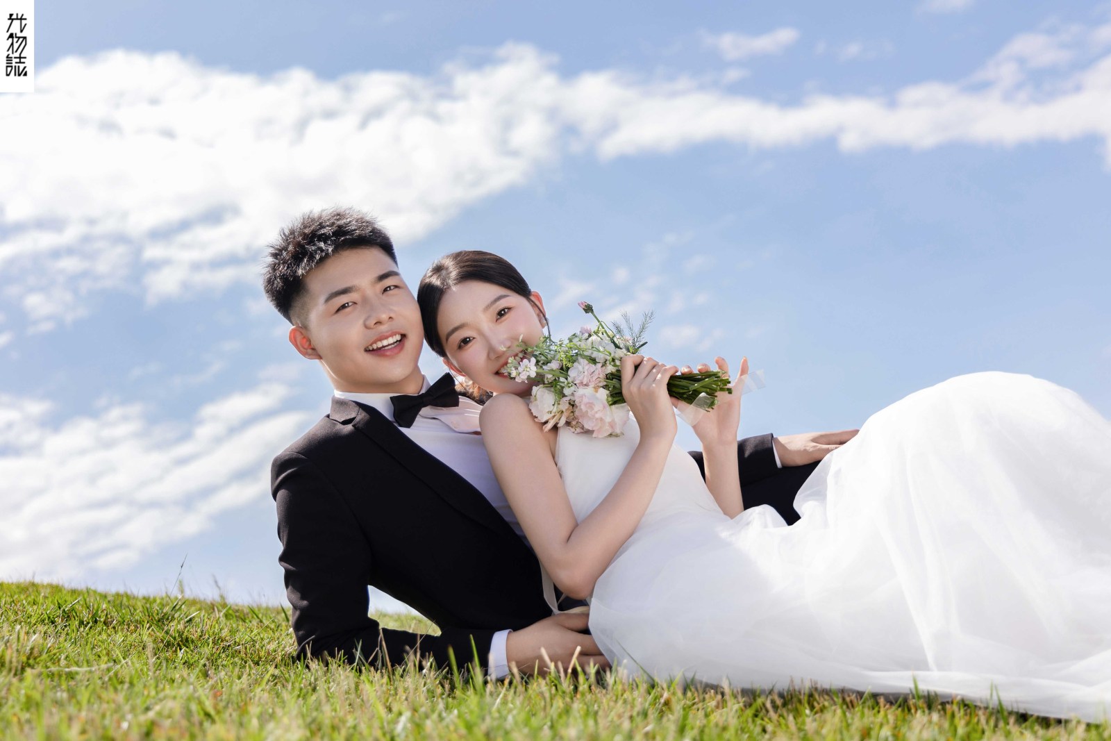 新鲜出炉:)牛先生李女士氛围森系婚纱照、氛围森系  氛围森系、毛磊、谁说拍照不能freestyle，创作灵感像吃了炫迈停不下来、婚纱照