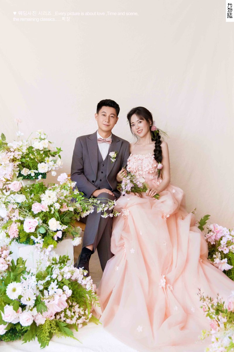 马先生樊女士极简棚拍婚纱照、极简棚拍、毛磊、谁说拍照不能freestyle，创作灵感像吃了炫迈停不下来、婚纱照