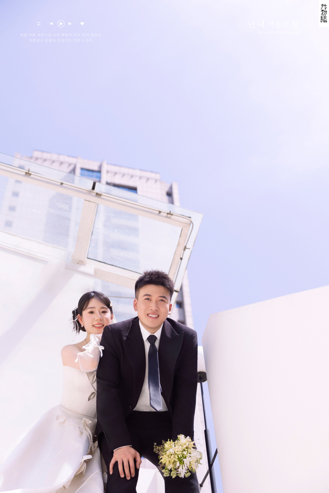 极致情绪！王家鑫先生周晨女士物誌生活婚纱照、物誌生活、木子、唠嗑型选手，构图多变、情绪拿捏，特写YYDS、婚纱照