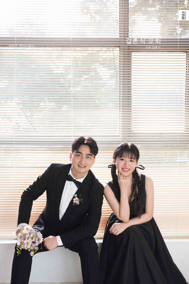 炒鸡甜~马先生康女士极简棚拍婚纱照、极简棚拍  极简棚拍、徐才皓、好像在听单口相声，开心到直不起腰，幸福感MAX、婚纱照