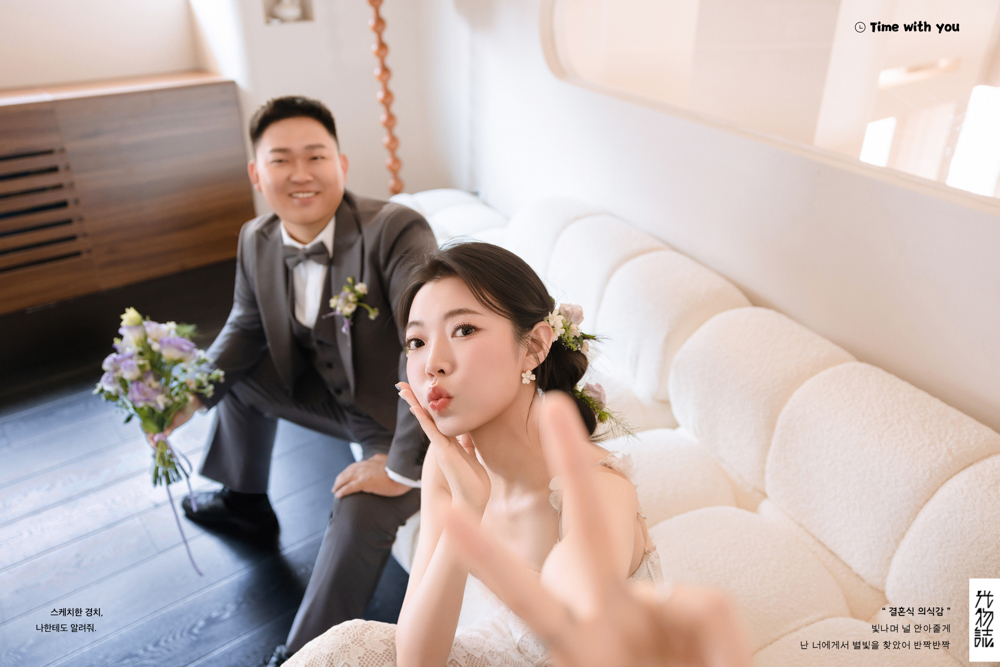 炒鸡甜~范馨予女士物誌生活婚纱照、物誌生活、木子、唠嗑型选手，构图多变、情绪拿捏，特写YYDS、婚纱照