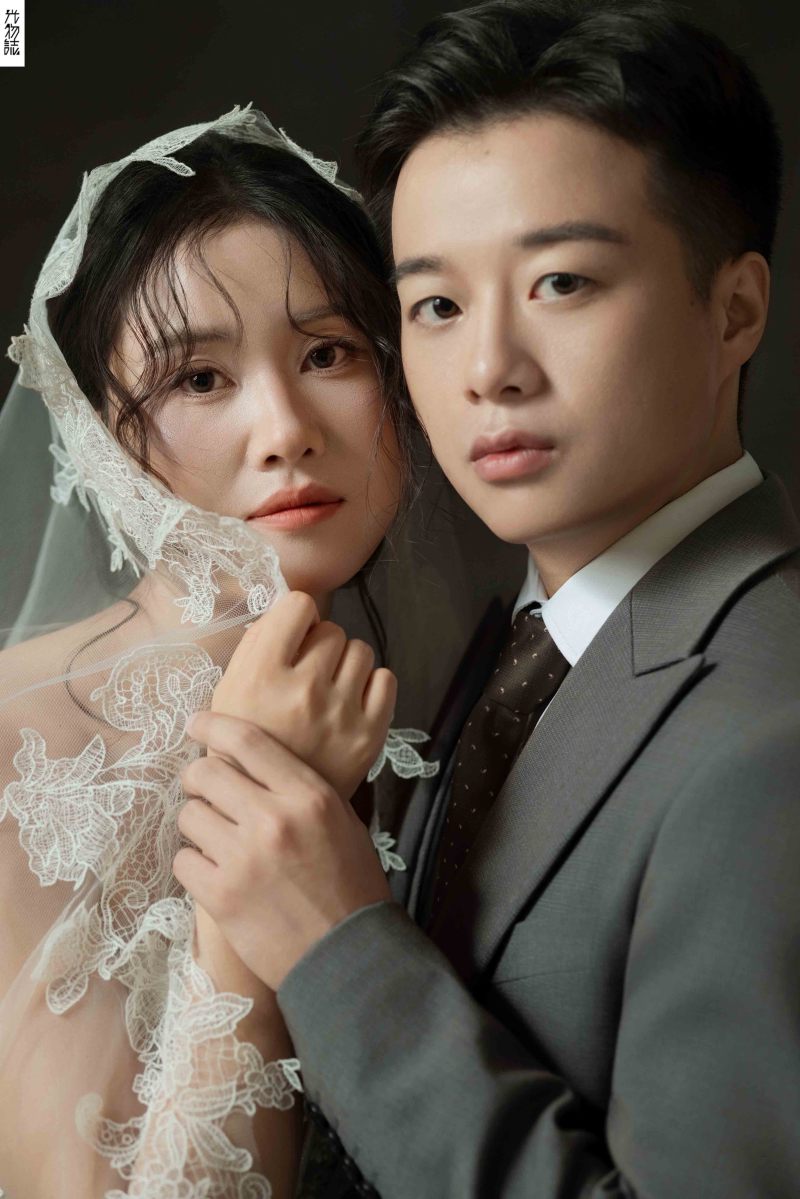 今日婚纱OOTD.邢先生刘女士怀旧复古婚纱照、怀旧复古、徐才皓、好像在听单口相声，开心到直不起腰，幸福感MAX、婚纱照