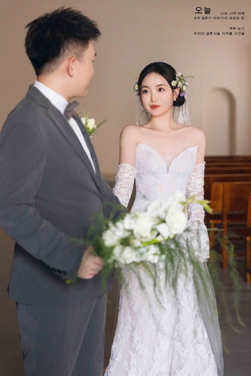 郭宇晟先生王欣梅女士怀旧复古婚纱照、怀旧复古、韩松、行走的放大镜，现场细节，姿态指导的掌控者、婚纱照