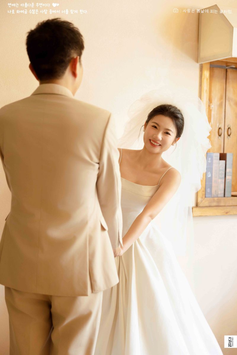 可甜可爱da蔡先生刘女士物誌生活婚纱照、物誌生活、白玛、怀疑是不是修导演系，拍照像电影一样的构图和质感、婚纱照