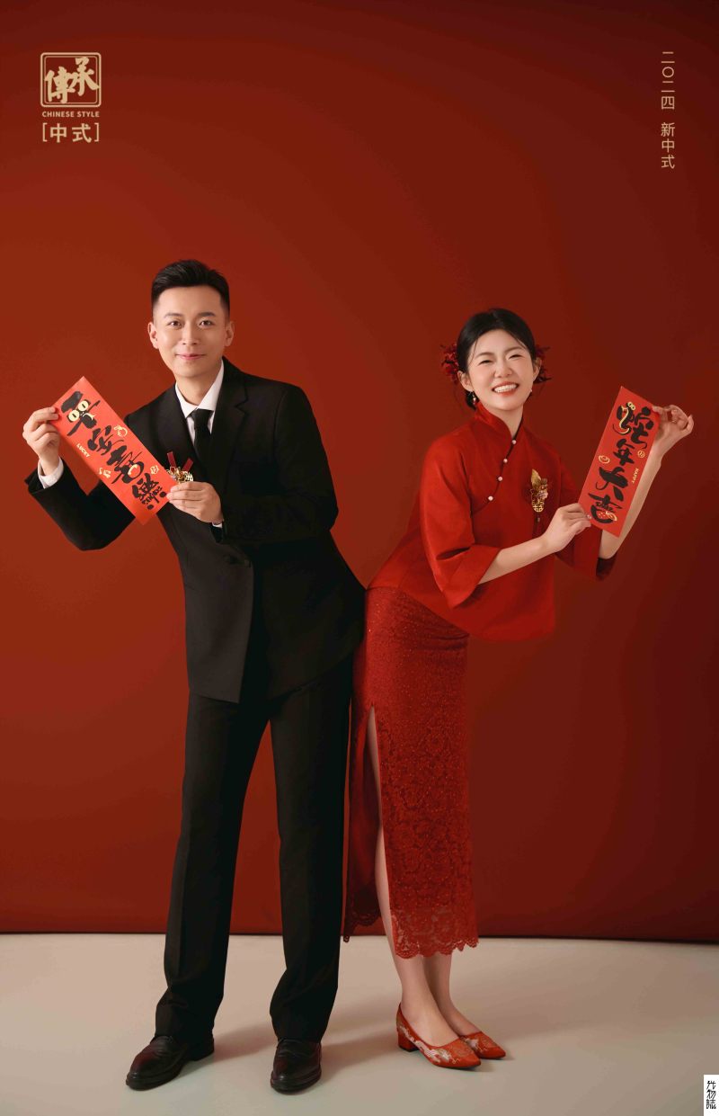 爱了~爱了~李德华先生瞿学敏女士中式传承婚纱照、中式传承、韩松、行走的放大镜，现场细节，姿态指导的掌控者、婚纱照