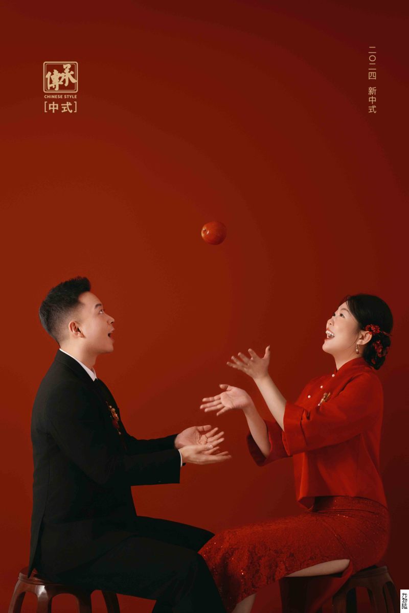 爱了~爱了~李德华先生瞿学敏女士中式传承婚纱照、中式传承、韩松、行走的放大镜，现场细节，姿态指导的掌控者、婚纱照