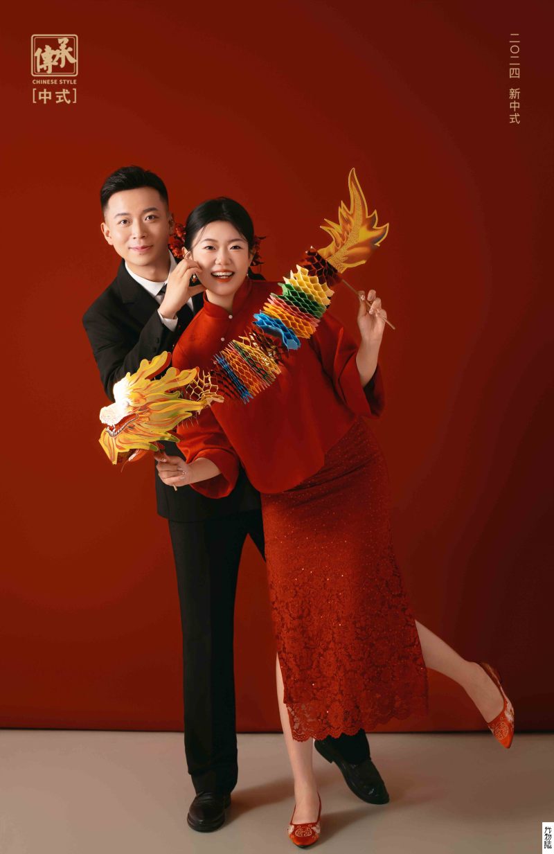 爱了~爱了~李德华先生瞿学敏女士中式传承婚纱照、中式传承、韩松、行走的放大镜，现场细节，姿态指导的掌控者、婚纱照