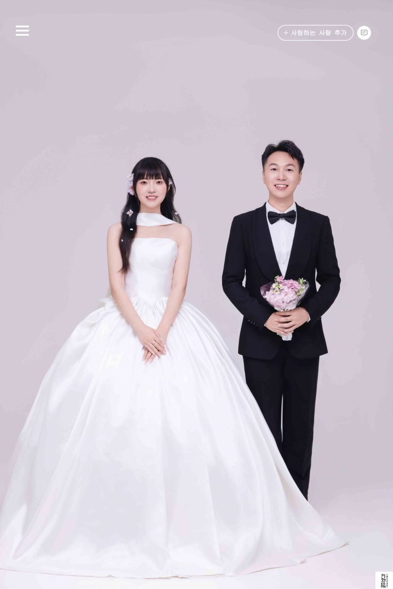 你的女孩(*^＠^*)樊先生张女士极简棚拍婚纱照、极简棚拍、白玛、怀疑是不是修导演系，拍照像电影一样的构图和质感、婚纱照