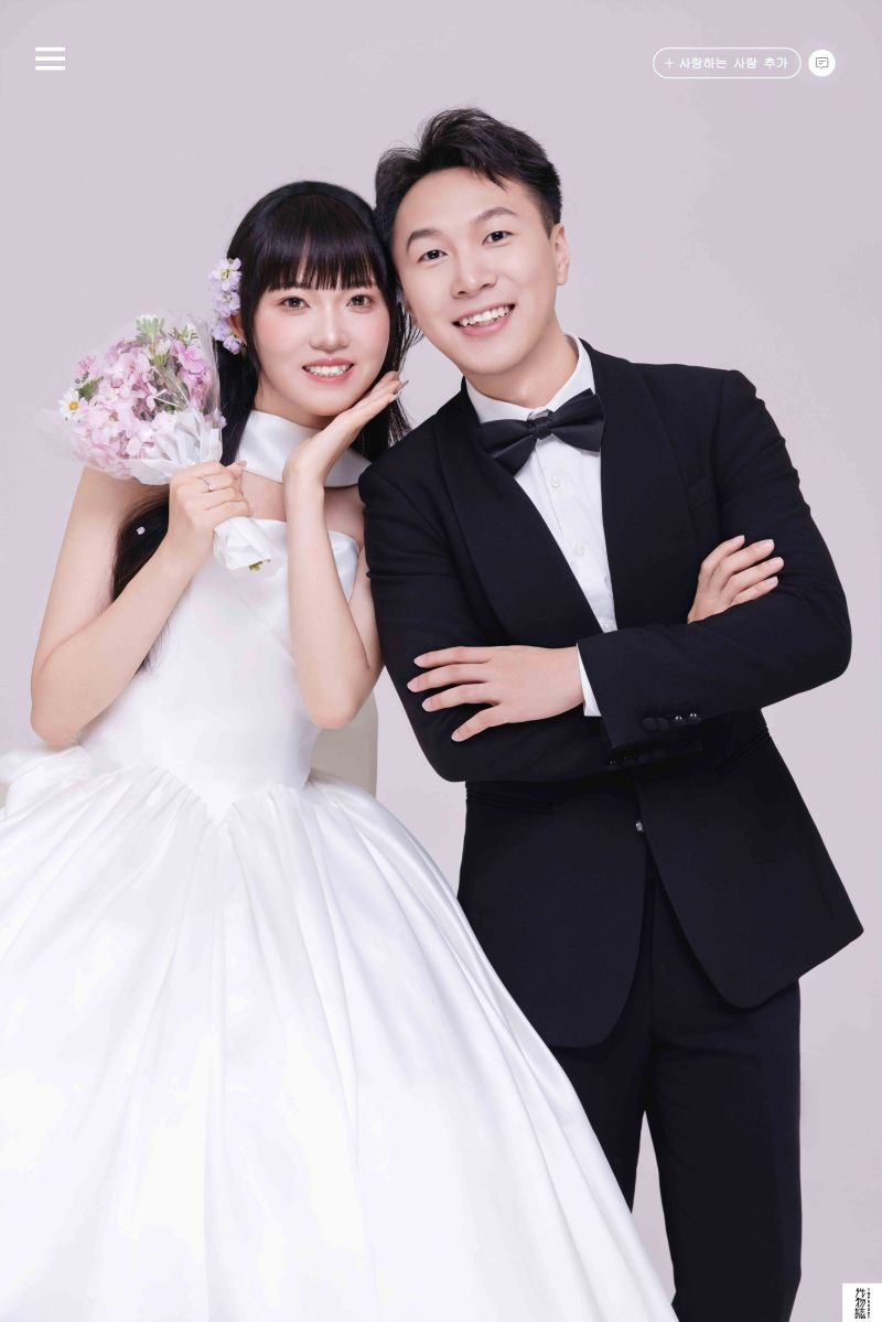 你的女孩(*^＠^*)樊先生张女士极简棚拍婚纱照、极简棚拍、白玛、怀疑是不是修导演系，拍照像电影一样的构图和质感、婚纱照