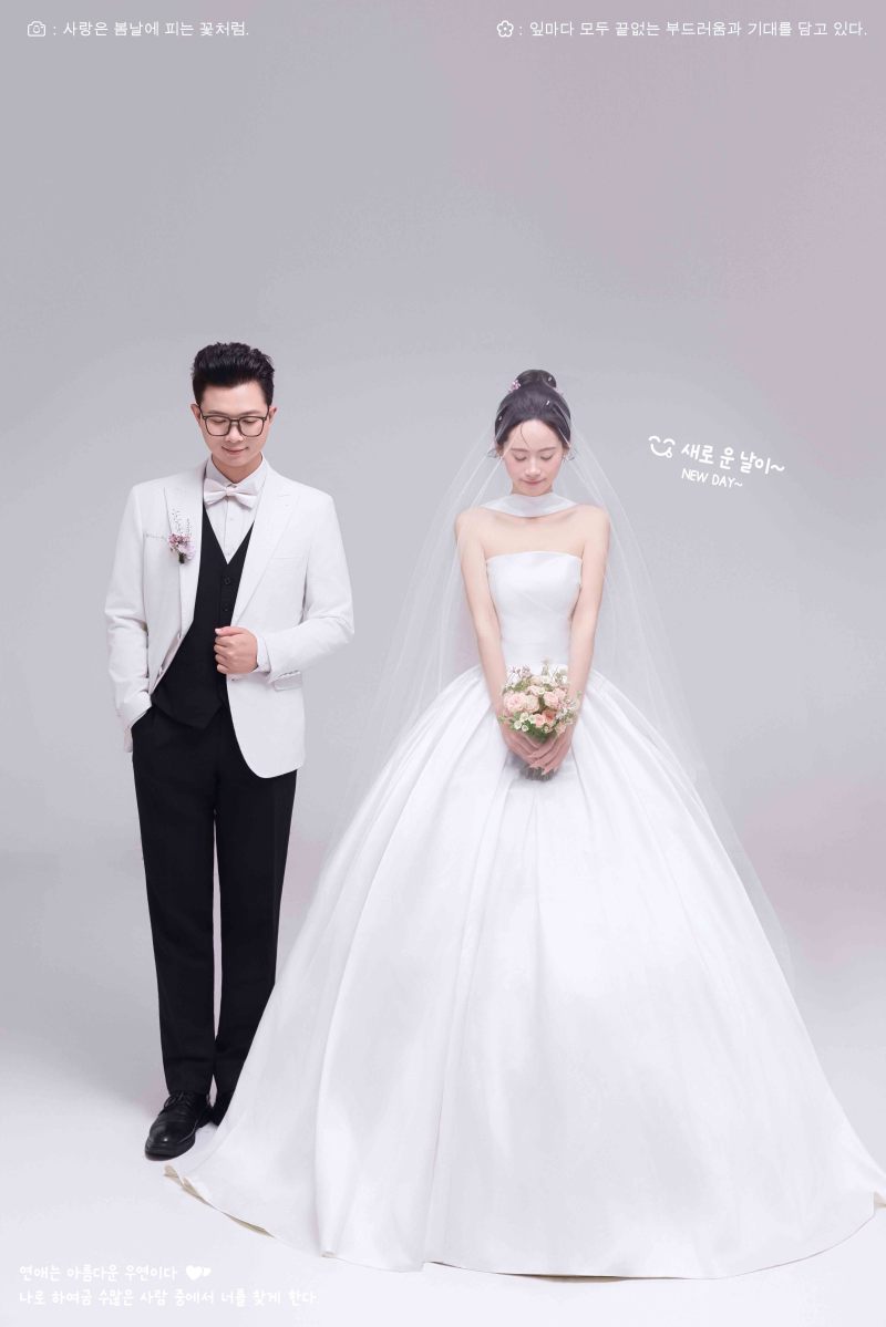 你的女孩(*^＠^*)曾先生杨女士极简棚拍婚纱照、极简棚拍、白玛、怀疑是不是修导演系，拍照像电影一样的构图和质感、婚纱照