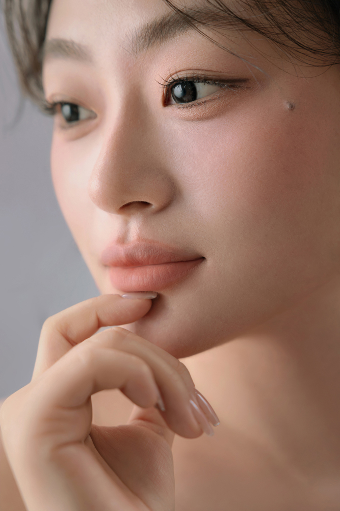 谢权伟先生成媚卿女士怀旧复古婚纱照、怀旧复古、木子、唠嗑型选手，构图多变、情绪拿捏，特写YYDS、婚纱照