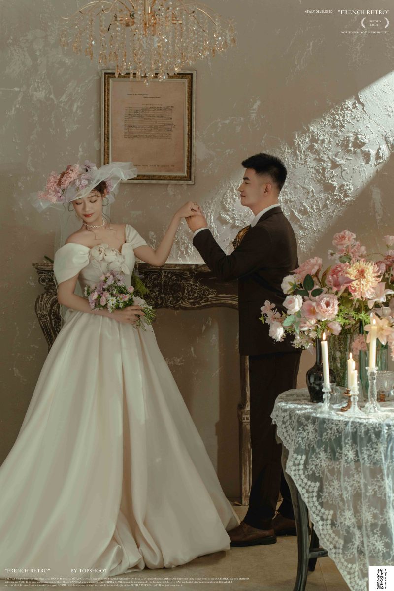 太太太太可了~~！韩铭先生关开洋女士怀旧复古婚纱照、怀旧复古、韩松、行走的放大镜，现场细节，姿态指导的掌控者、婚纱照