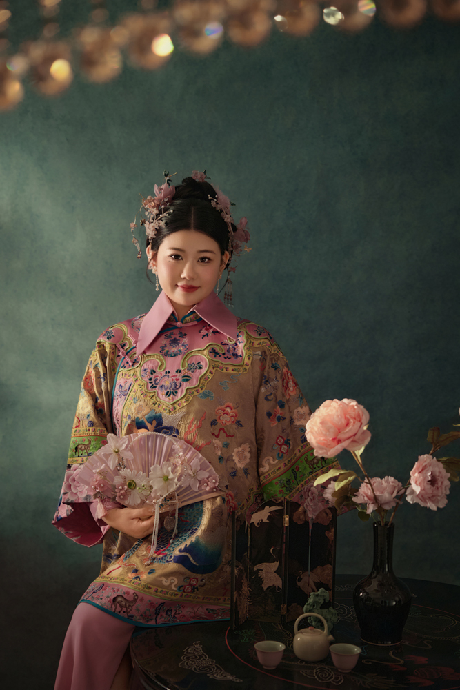 幸福感爆棚冯源先生谢嘉妮女士中式传承婚纱照、中式传承、木子、唠嗑型选手，构图多变、情绪拿捏，特写YYDS、婚纱照