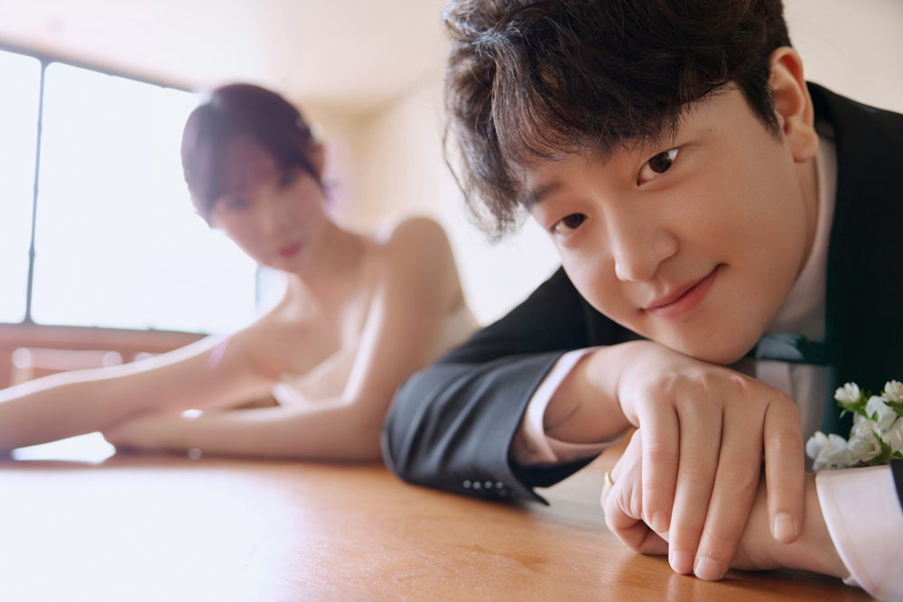 闫恩瑞先生刘江月女士物誌生活婚纱照、物誌生活、木子、唠嗑型选手，构图多变、情绪拿捏，特写YYDS、婚纱照