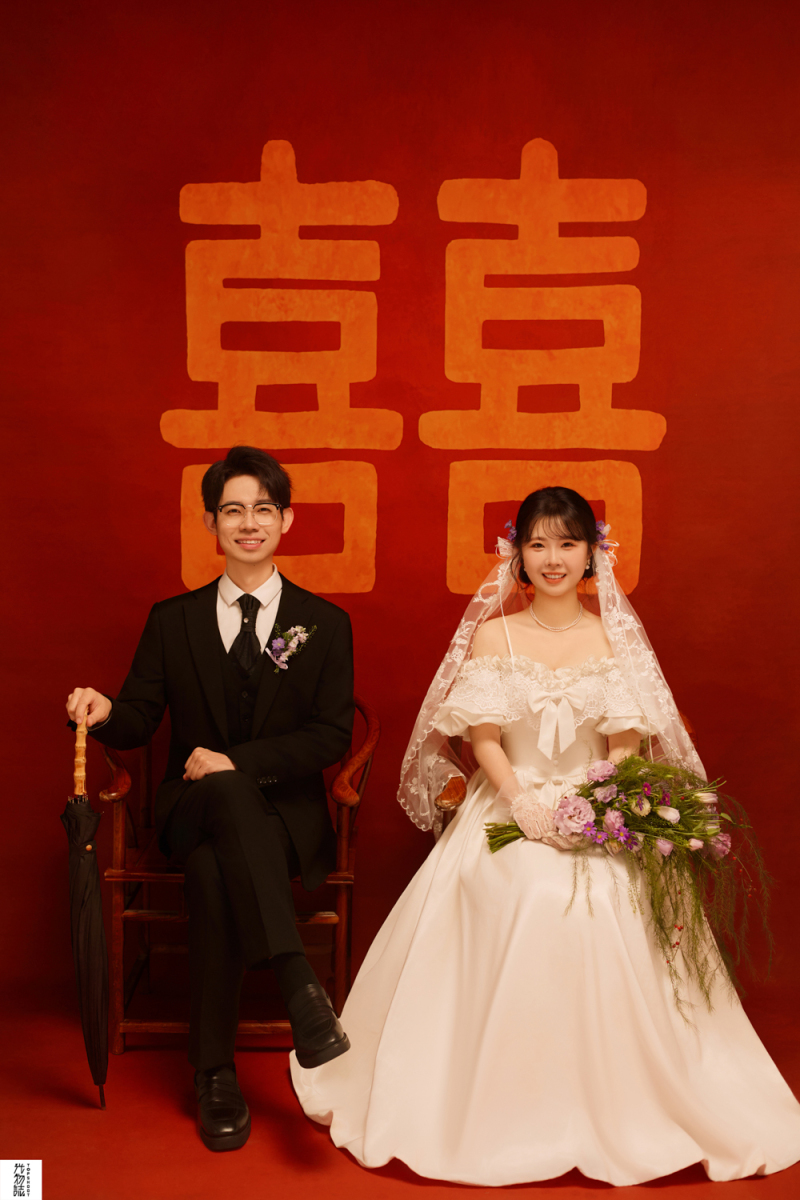 今日婚纱OOTD.程先生赵女士怀旧复古婚纱照、怀旧复古、艾辰、偷偷练过读心术，精准预判每一个想法，细腻到心里、婚纱照