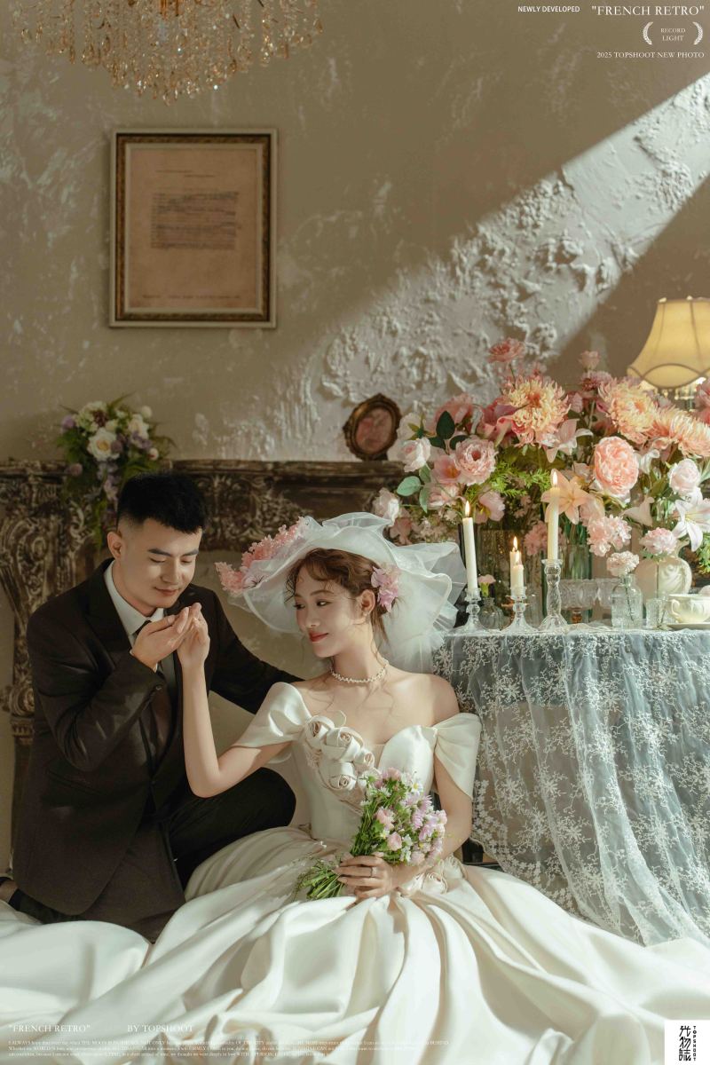 太太太太可了~~！韩铭先生关开洋女士怀旧复古婚纱照、怀旧复古、韩松、行走的放大镜，现场细节，姿态指导的掌控者、婚纱照