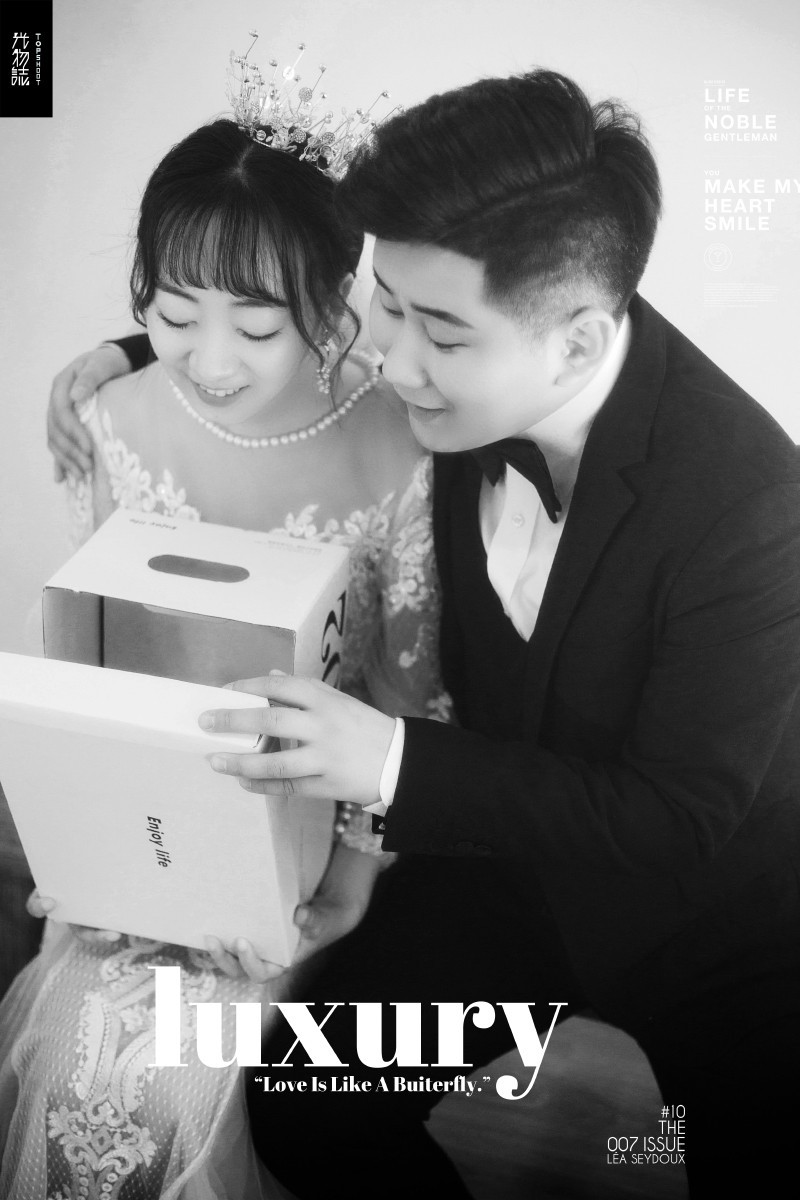 可甜可爱da张雷乐先生康卓女士甜美系婚纱照、极简棚拍、、、婚纱照