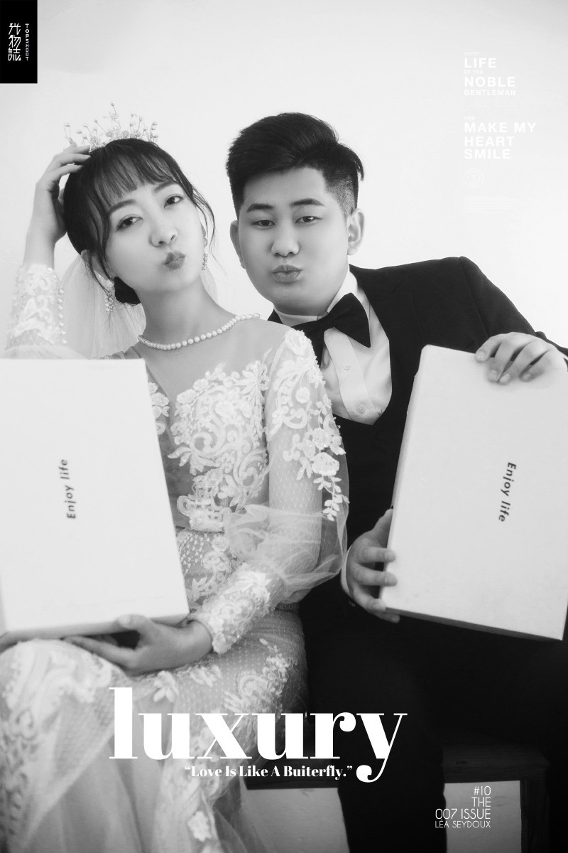 可甜可爱da张雷乐先生康卓女士甜美系婚纱照、极简棚拍、、、婚纱照