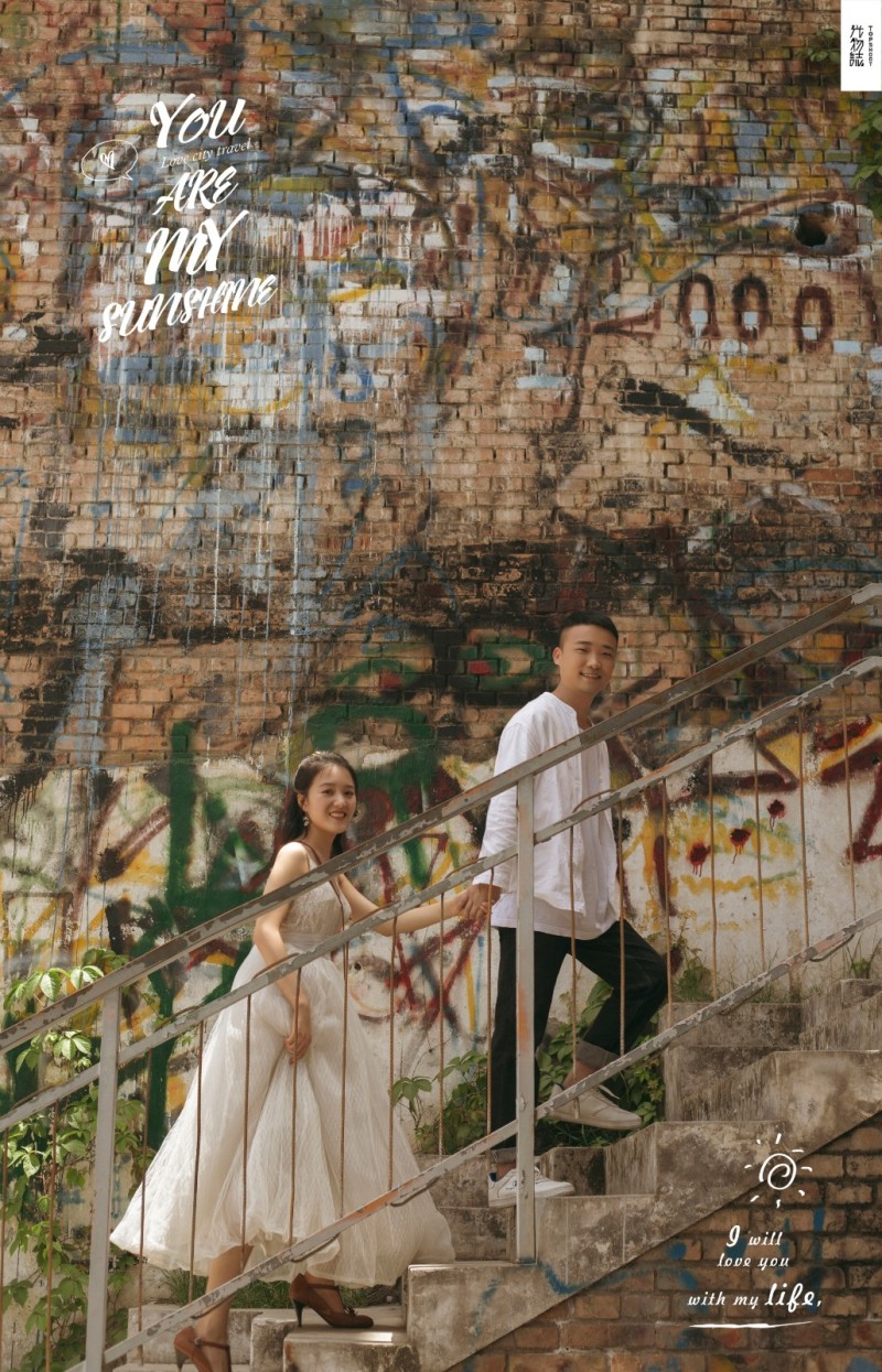 爱情电影。吴超先生曹堃小姐浪漫情绪婚纱照、物誌生活  氛围森系  电影纪实、、、婚纱照