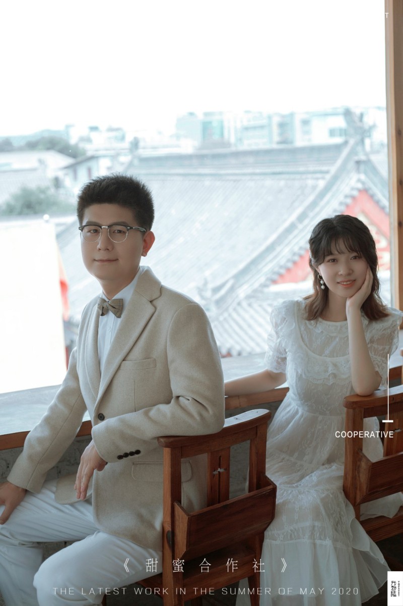 超级甜腻！纪翊晨先生刘亚晖小姐你的甜蜜婚纱照、氛围森系  怀旧复古、、、婚纱照