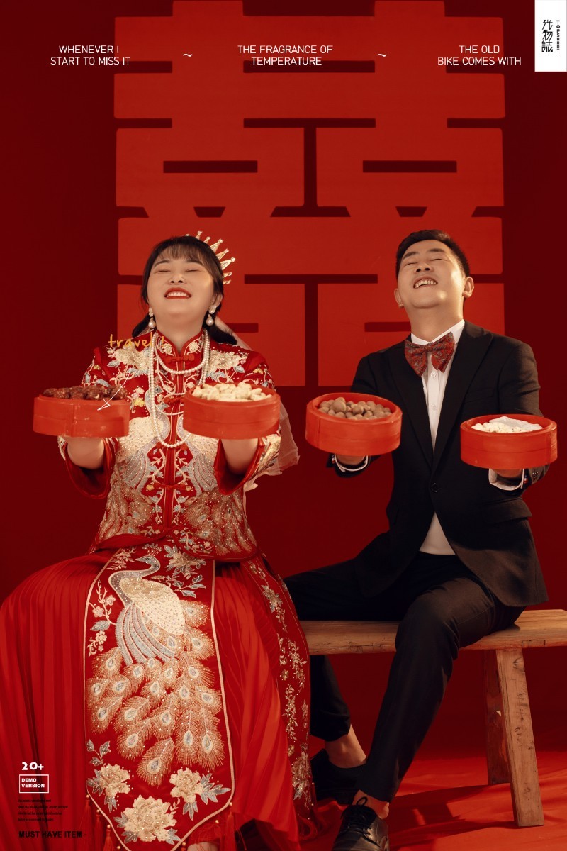 幸福感爆棚王鹏先生张崎迪女士又年轻，又有爱婚纱照、极简棚拍  氛围森系、、、婚纱照