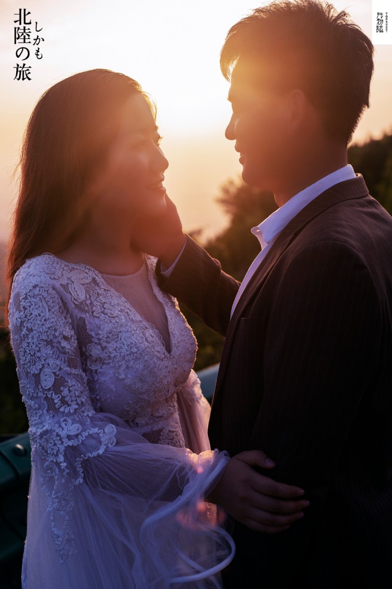 美到心里~刘强先生宋小英小姐唯美浪漫婚纱照、极简棚拍  物誌生活  中式传承  氛围森系  怀旧复古  电影纪实、、、婚纱照
