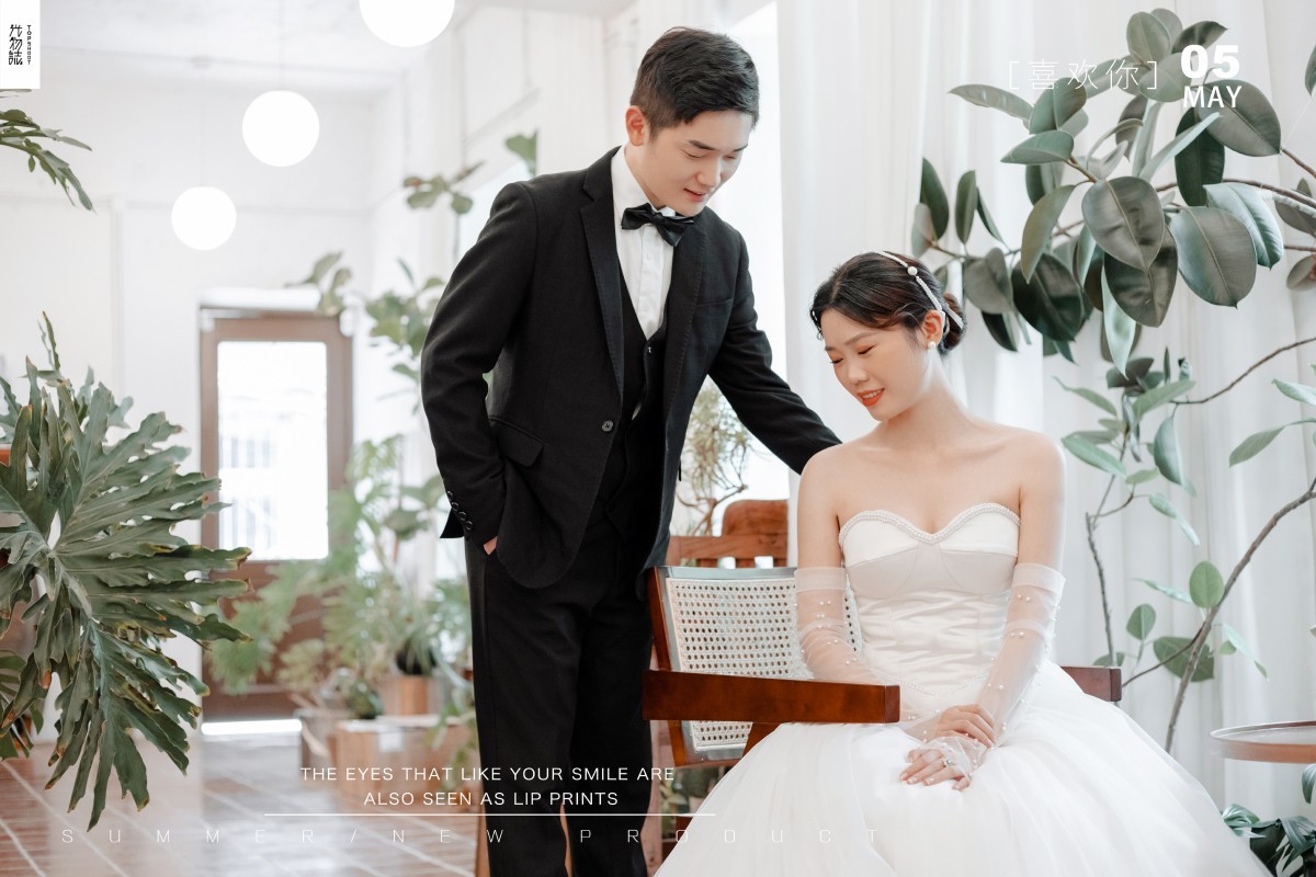 美到心里~尚丙伦先生 付雨婷女士简约高级感婚纱照、极简棚拍、、、婚纱照