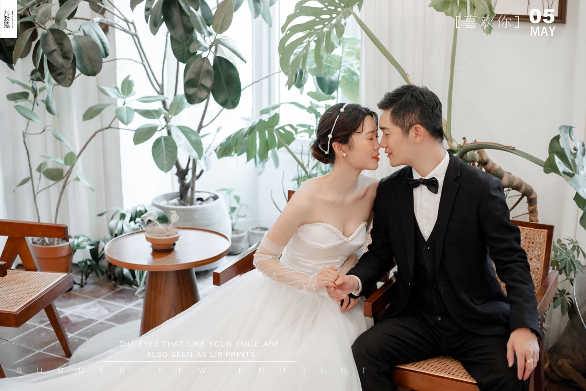 美到心里~尚丙伦先生 付雨婷女士简约高级感婚纱照、极简棚拍、、、婚纱照
