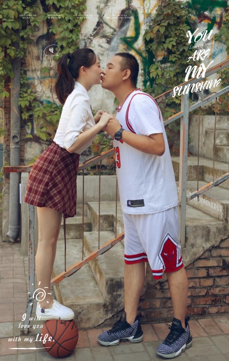 超级甜腻！李咏宸先生焦文欣青春学院风婚纱照、氛围森系、、、婚纱照