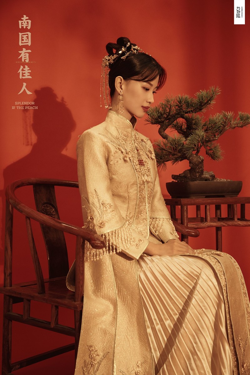 李翼先生崔晓婕女士你的甜蜜婚纱照、极简棚拍、、、婚纱照