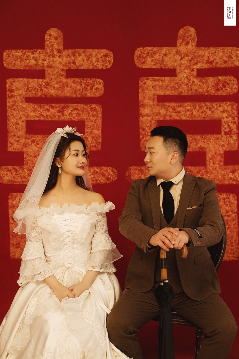 新鲜出炉:)张涵先生董文娜女士复古民国风婚纱照、氛围森系、、、婚纱照