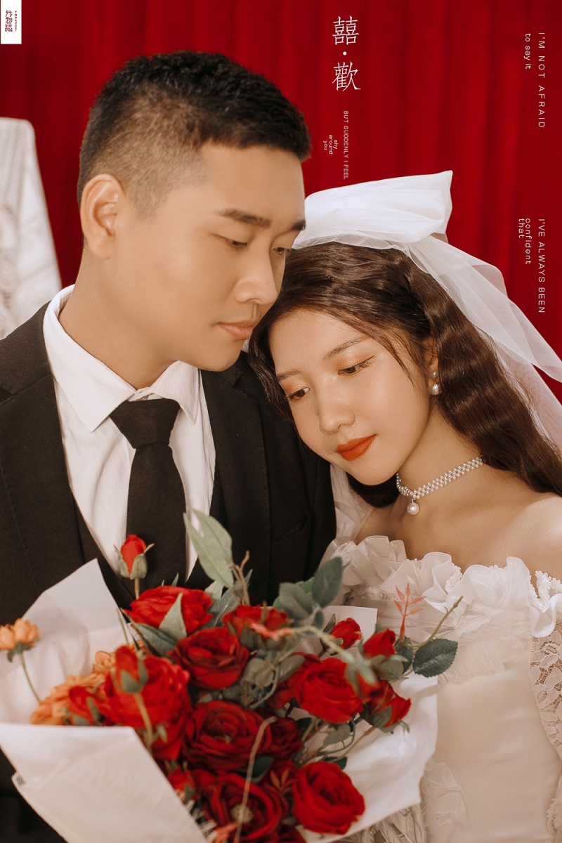 你的女孩(*^＠^*)胡文斌先生段佳女士复古文艺婚纱照、氛围森系、、、婚纱照