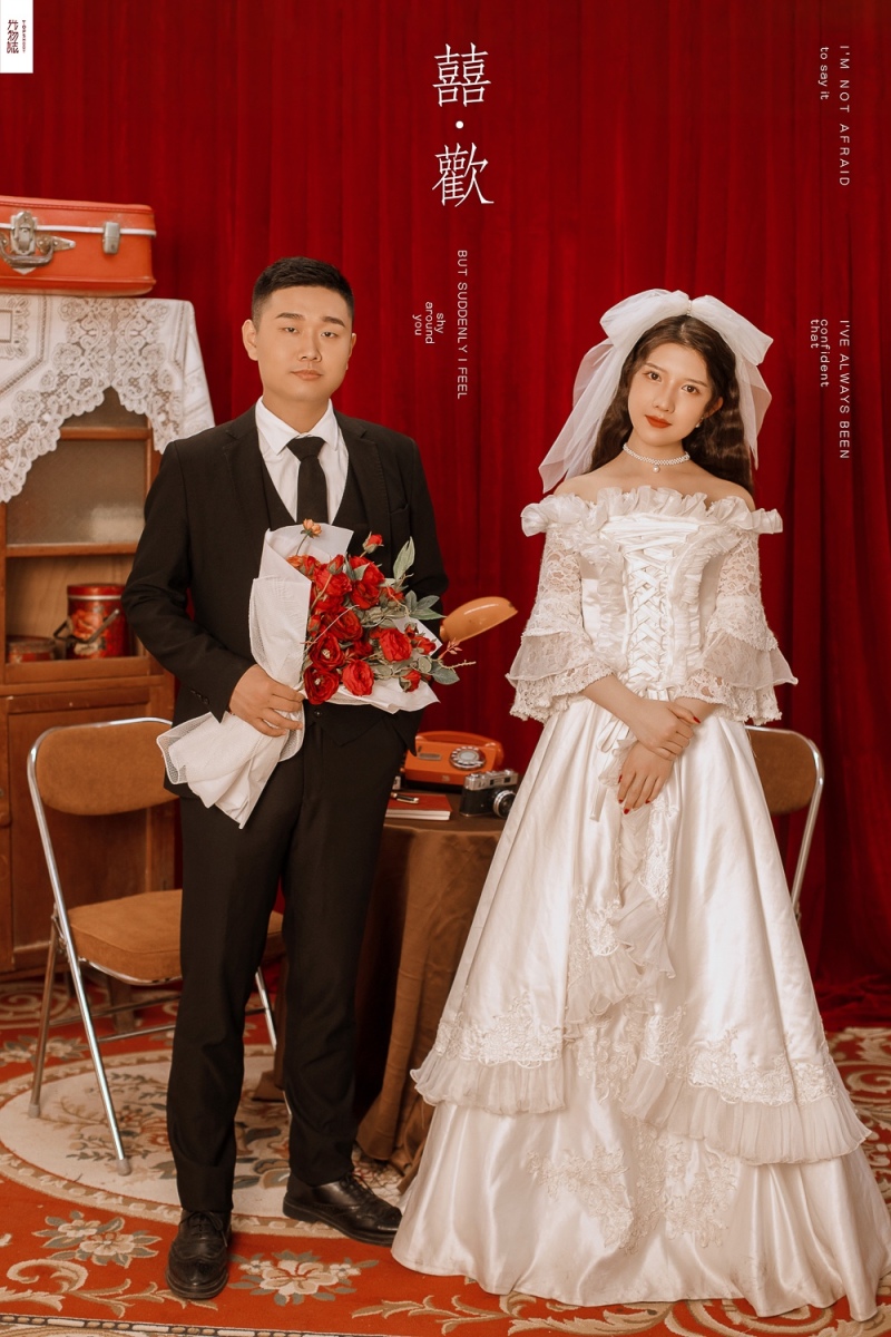 你的女孩(*^＠^*)胡文斌先生段佳女士复古文艺婚纱照、氛围森系、、、婚纱照