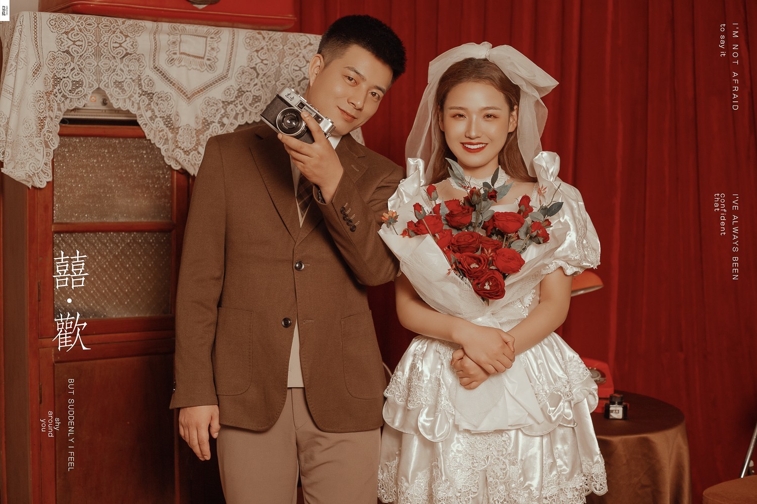 撒狗粮啦~张先生高女士复古文艺婚纱照、极简棚拍、、、婚纱照